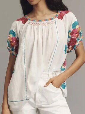 Anthropologie White 100% Cotton Boho Embroidered Floral Top Size M